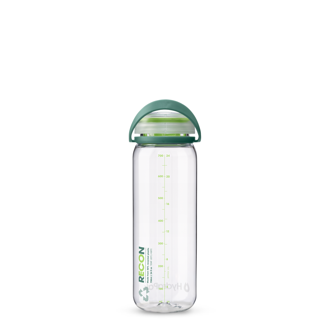 Back view of 750ml HydraPak Recon™ water bottle with twist cap, bail handle and measurement markings – Evergreen/Lime 